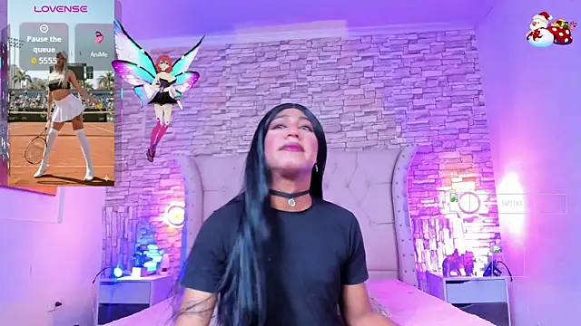 Lucia-Horny24 live sex cam