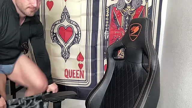 brettmycles28 live sex cam