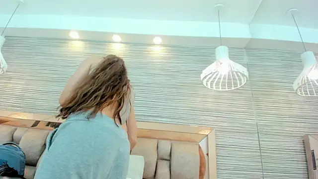 isaa_stone live sex cam