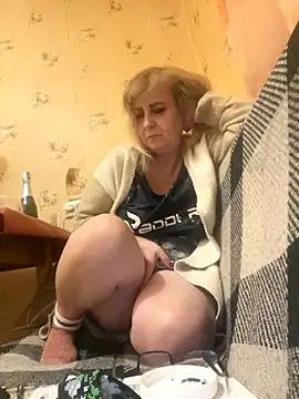 Irina2909@xh live sex cam