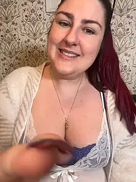 Lacey-BBW live sex cam
