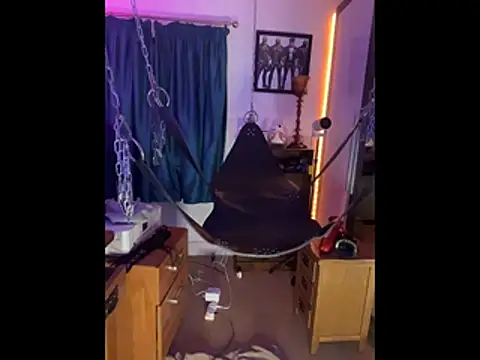 LeatherSdaddy live sex cam