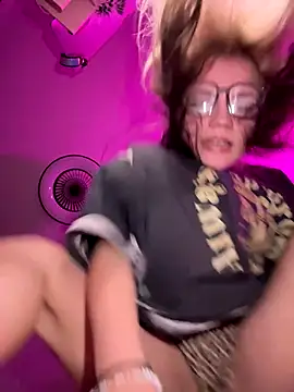 Cutiepiespanks live sex cam