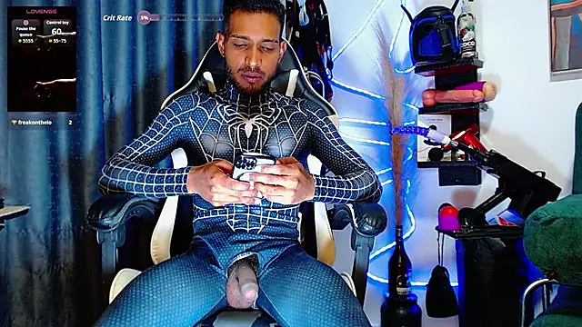 the_dog_lian's Stripchat show and profile