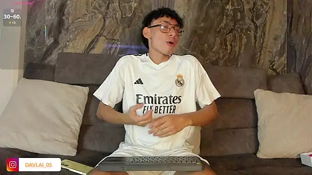 Daviid_laidd's Stripchat show and profile