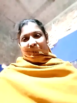 Savita992 live sex cam