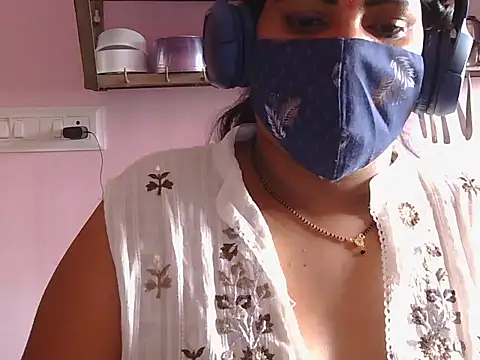 Nisha-telugu live sex cam