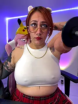 Luna_Paris_'s Stripchat show and profile