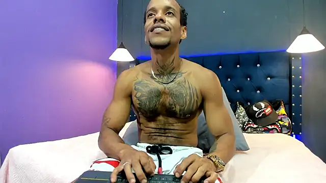 Salomon_koude live sex cam