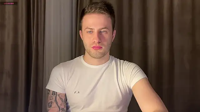 dominantrodri live sex cam