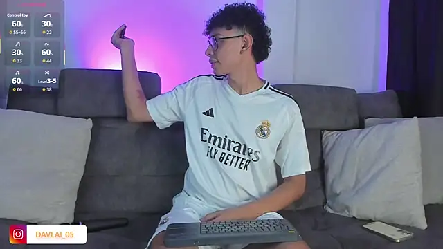 Daviid_laidd live sex cam