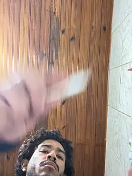 OfficialMineirinho live sex cam