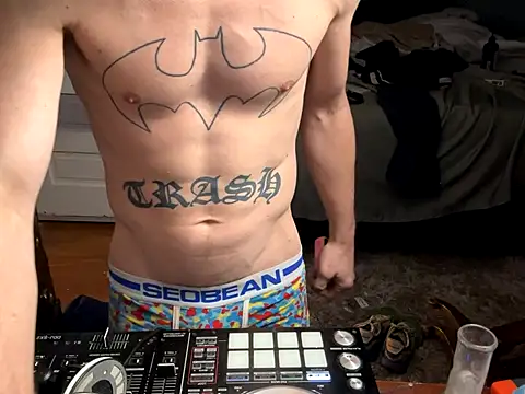 trash4cash live sex cam