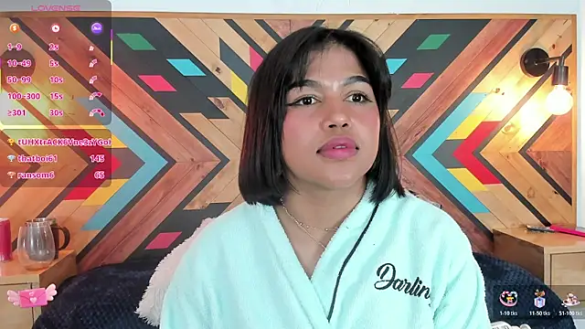 NaiirobiSwan live sex cam