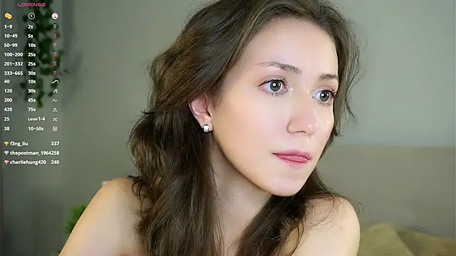 ZeniaBolich live sex cam