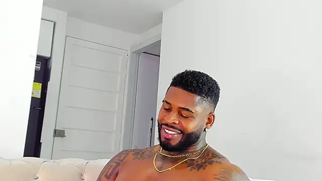 Makonneen live sex cam