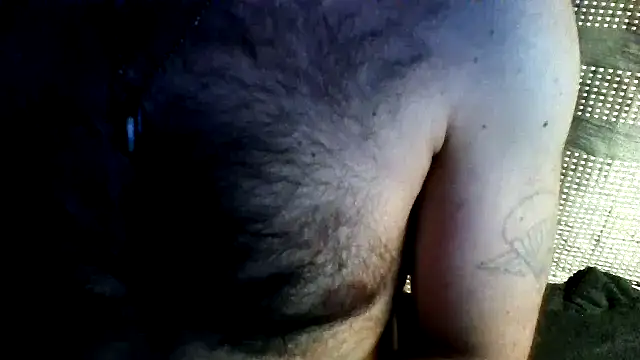 titanzitte live sex cam