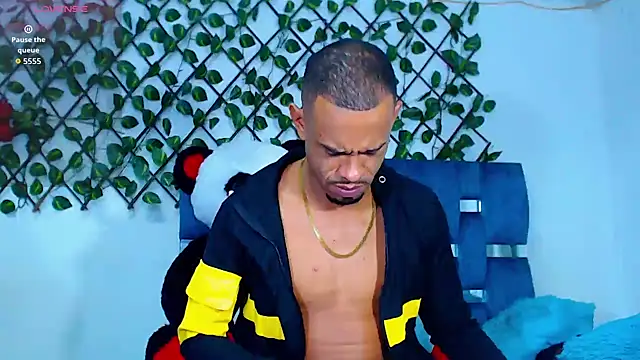 black_latin23cm live sex cam