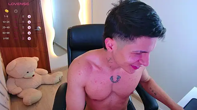 harrisoncuper live sex cam