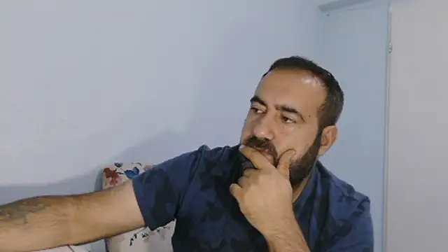 dark-look live sex cam