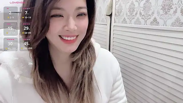 Holiland live sex cam