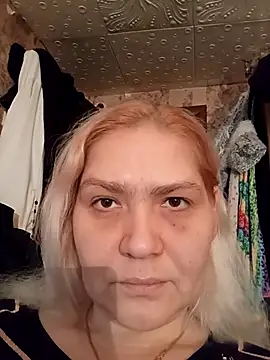 Minna_Jeannie live sex cam