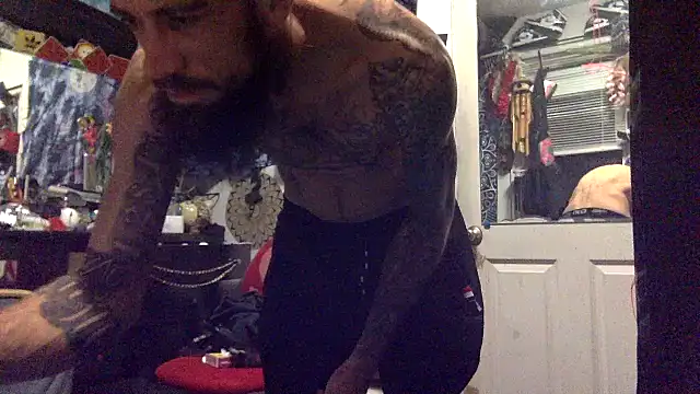 Concrete_Daddy live sex cam