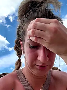 EvvaMur live sex cam