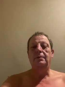 chubbybear2cum live sex cam