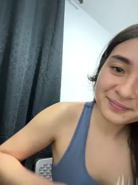 Valentina_ro live sex cam