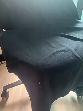 knobhead2020 live sex cam