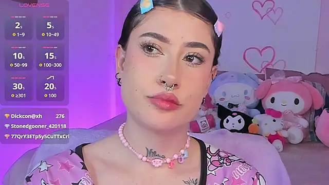 melody_suarez live sex cam