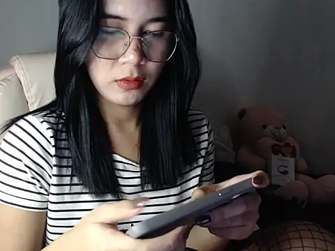 TransPetite1's Stripchat show and profile