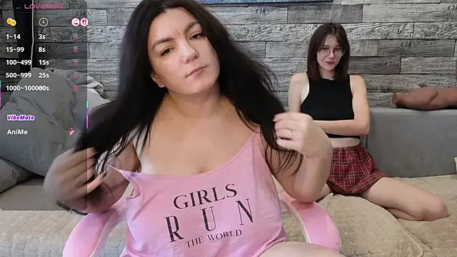 Vika_loves_you live sex cam