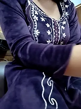 Anamika_24 live sex cam