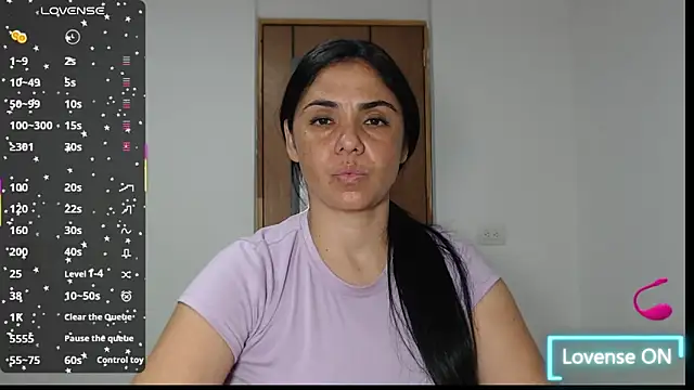 selena_ferri live sex cam