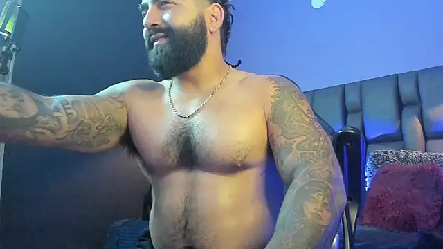 Lyon_vach live sex cam