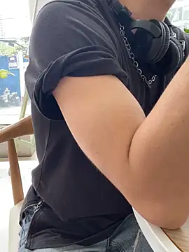 anhkiet_huang live sex cam