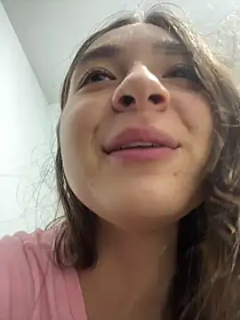 Valentina_ro live sex cam