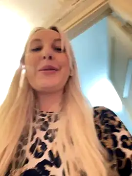 MerlinDave live sex cam