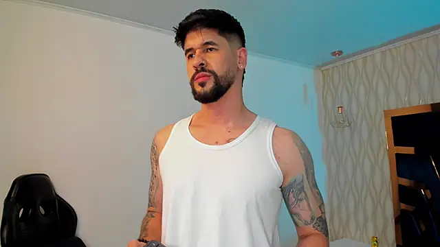 Petesevans live sex cam