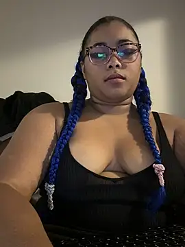 lunaxbat live sex cam