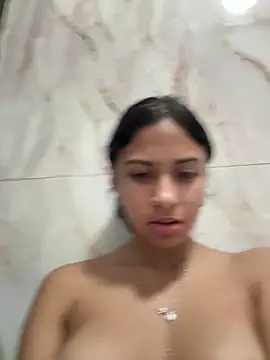 lynn9000 live sex cam