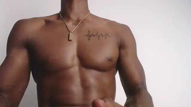 drake_brwon_23 live sex cam