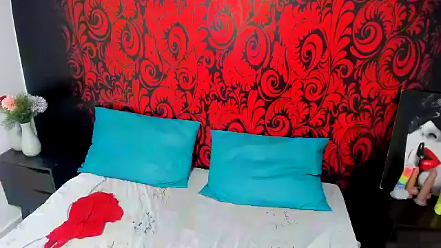 HornyRouse_ live sex cam