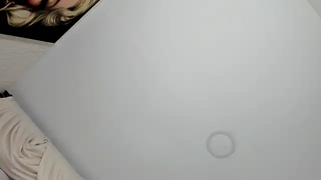 sarita_loven live sex cam