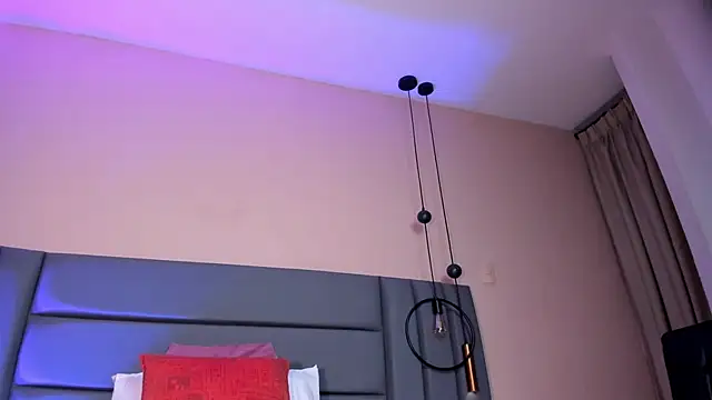 NoraDasilva live sex cam