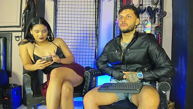 Twisted_Fantasy live sex cam