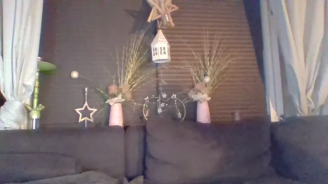 DevilsAngel13 live sex cam