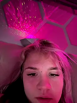 Cutiepiespanks live sex cam